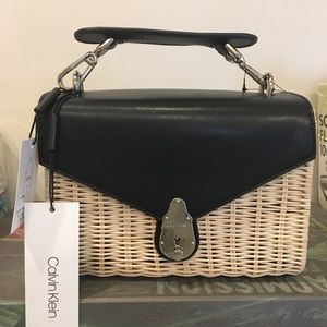 NWT Calvin Klein lock flap crossbody